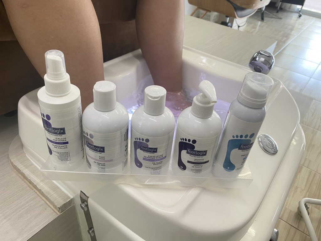 BYYOU ตัวแทนจำหน่ายผลิตภัณฑ์สปาเท้า footlogix