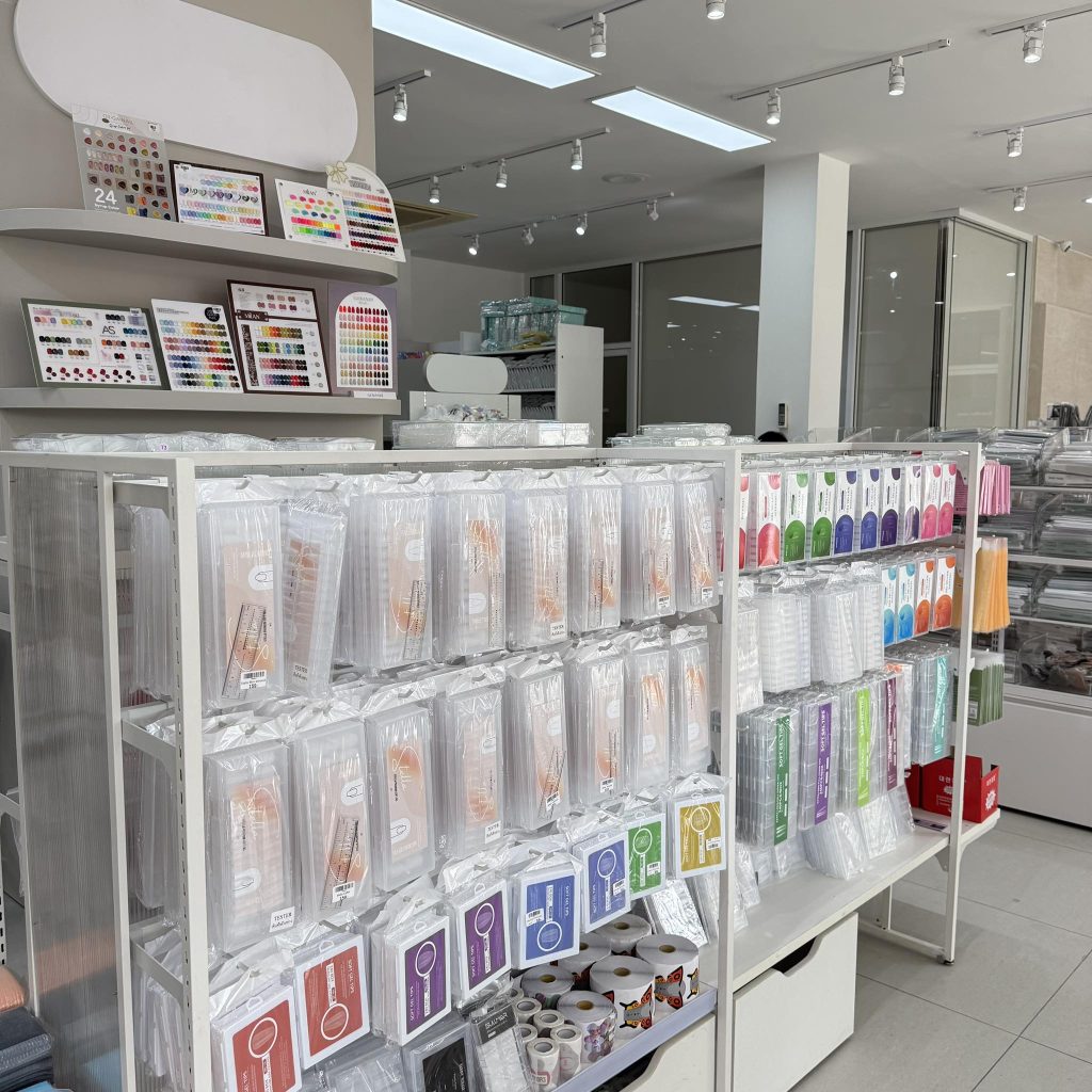 Nail by Chayanis ตัวแทนจำหน่ายผลิตภัณฑ์สปาเท้า footlogix