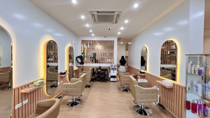 Glory nail & salon ตัวแทนจำหน่ายผลิตภัณฑ์สปาเท้า footlogix