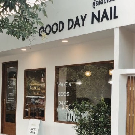 Good Day Nail