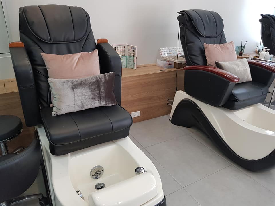 Cloudnine Nail Lab by Glam Beauté de vie ตัวแทนจำหน่ายผลิตภัณฑ์สปาเท้า footlogix