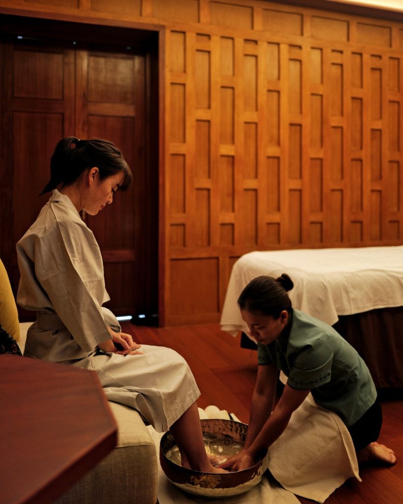Sukhothai Hotel ตัวแทนจำหน่ายผลิตภัณฑ์สปาเท้า footlogix