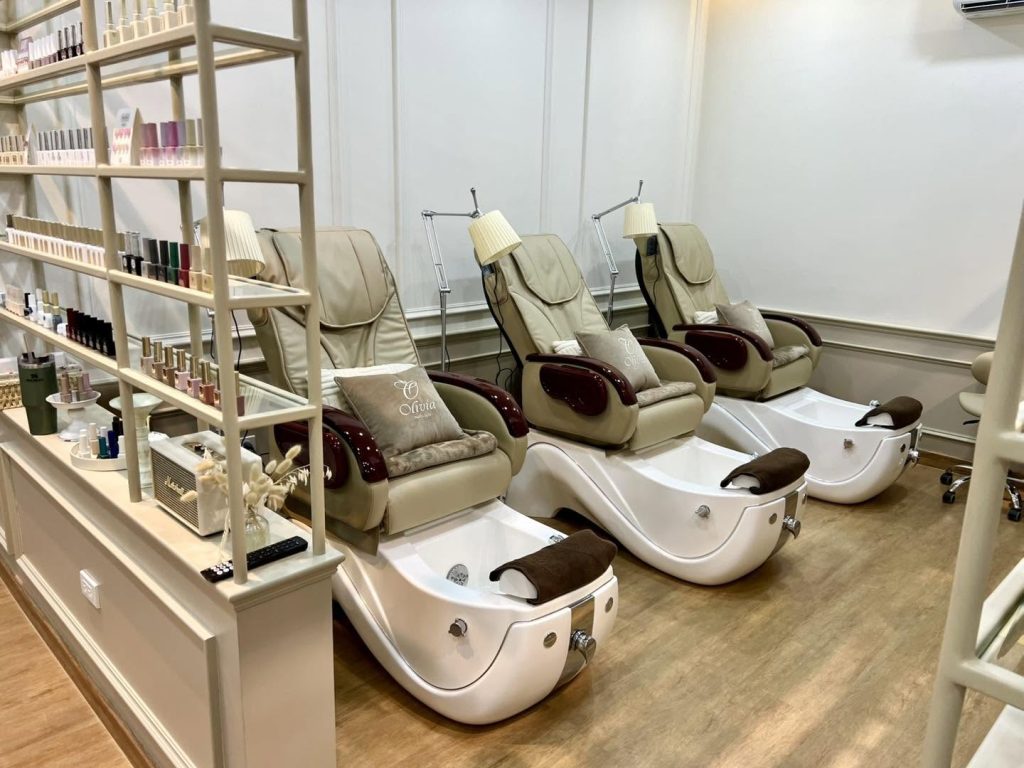 Olivia nail spa ตัวแทนจำหน่ายผลิตภัณฑ์สปาเท้า footlogix