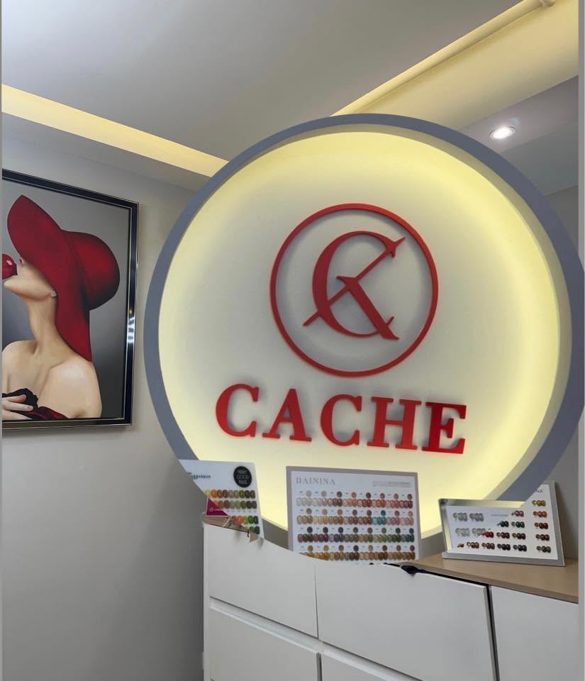Caché nails studio & beauty ตัวแทนจำหน่ายผลิตภัณฑ์สปาเท้า footlogix