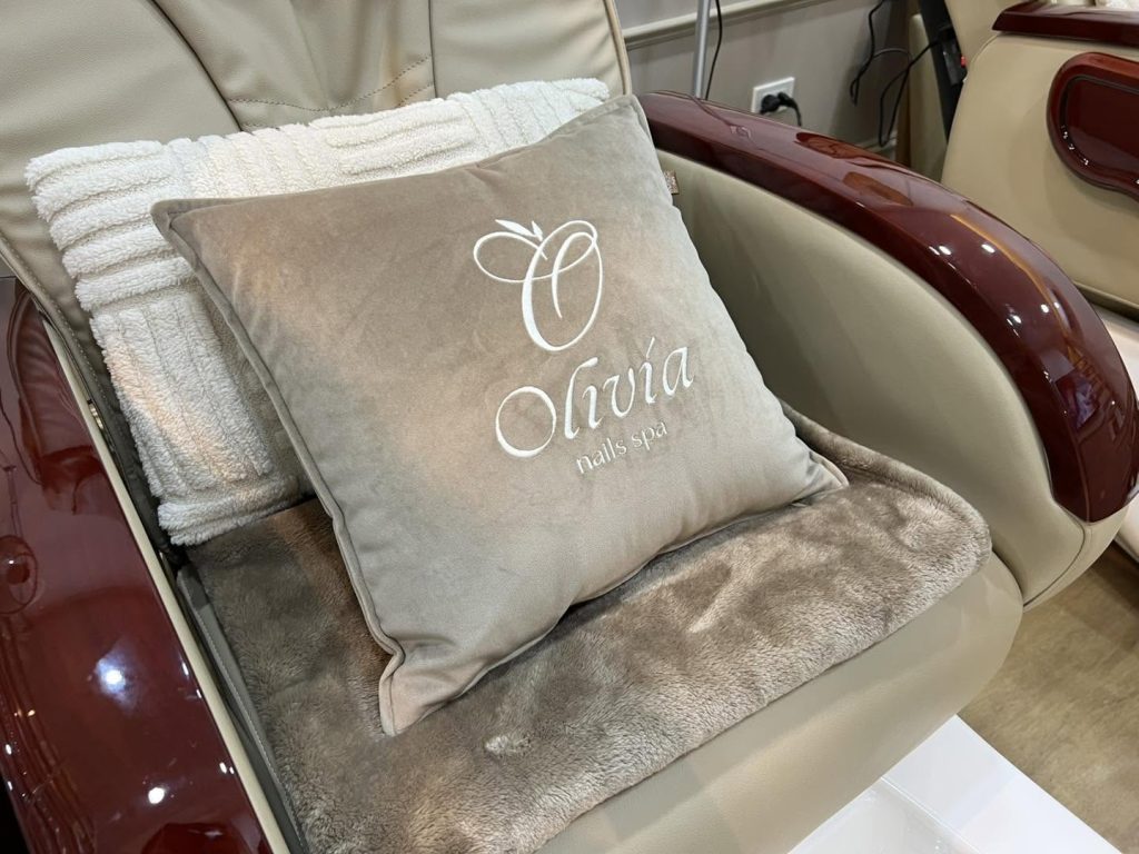 Olivia nail spa ตัวแทนจำหน่ายผลิตภัณฑ์สปาเท้า footlogix