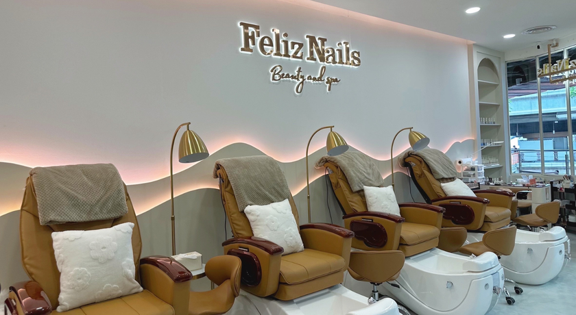 Feliz Nails Beauty & Spa ตัวแทนจำหน่ายผลิตภัณฑ์สปาเท้า footlogix
